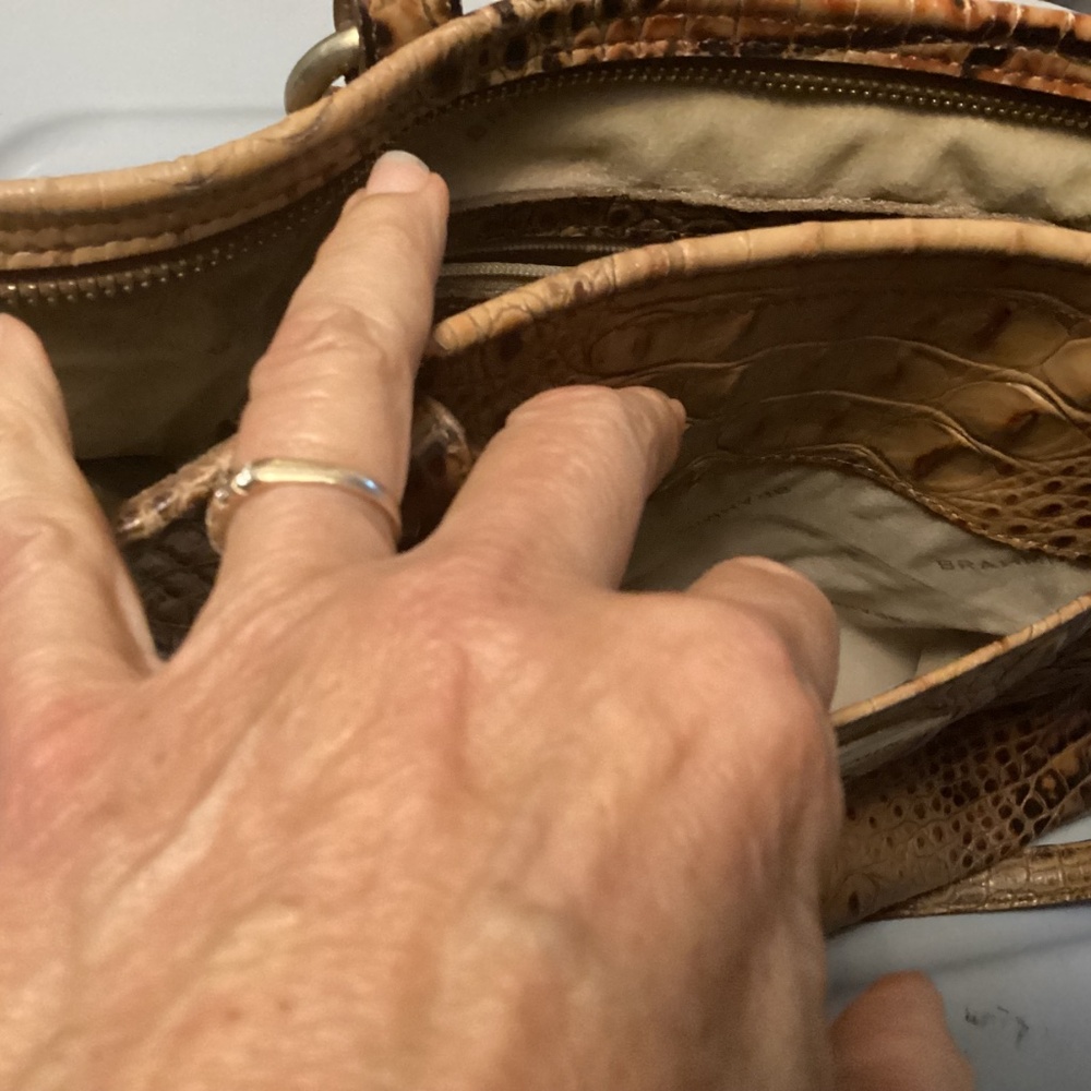 Brahmin Shoulder Purse - Picture 6 of 11